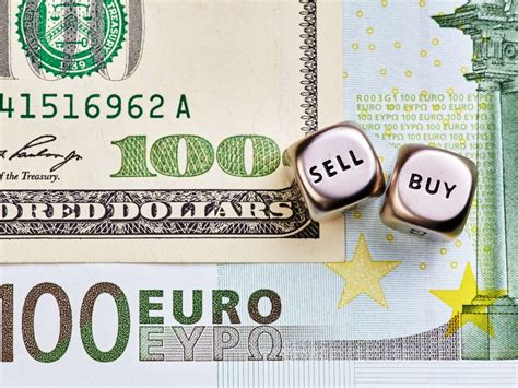 100 usd to eur.